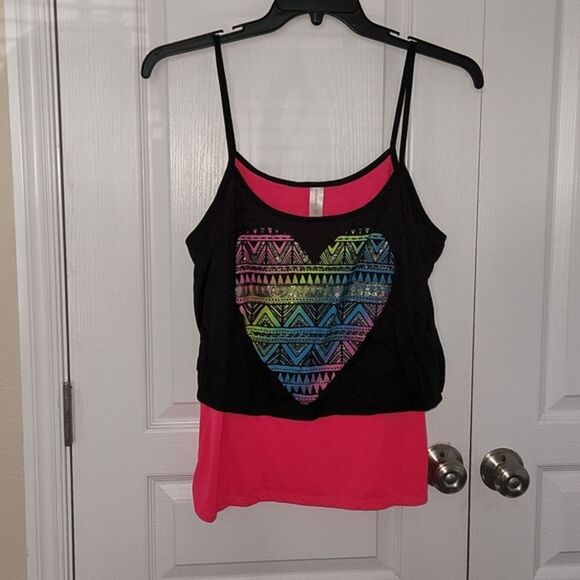 🦋3/$15💰No Boundaries Top - Picture 1 of 3